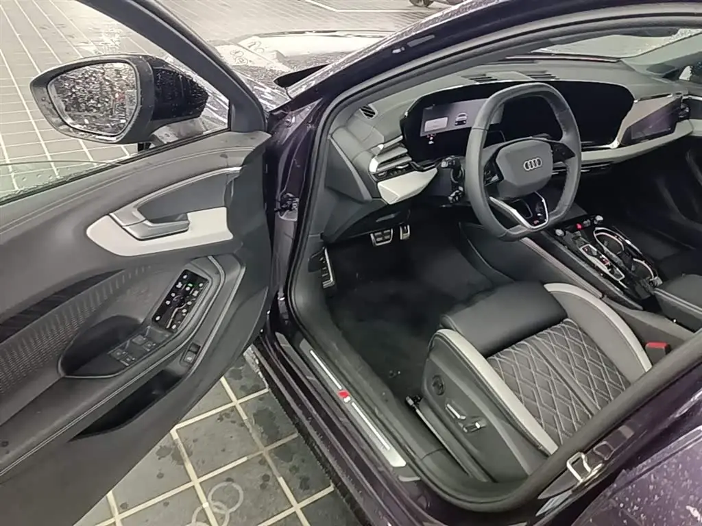 Audi A5L 2025 — Photo 16/20