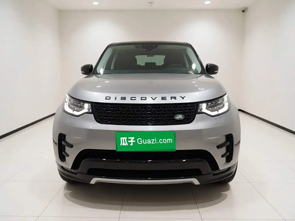 Land Rover Discovery 2021 — Фото 2/20