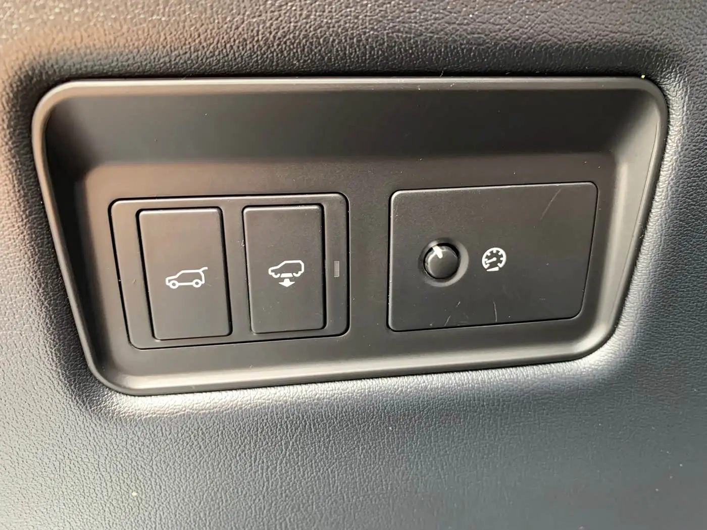Land Rover Range Rover Sport 2016 — Photo 13/20