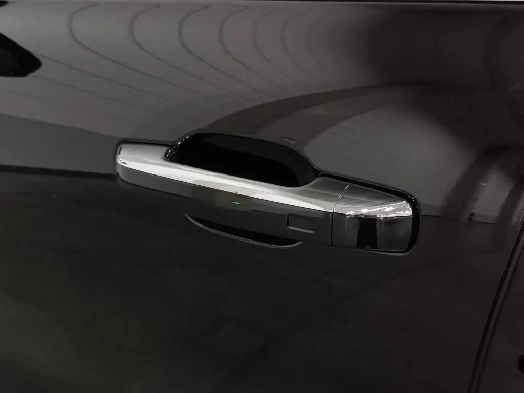 Tank 500 EV 2025 — Photo 18/20