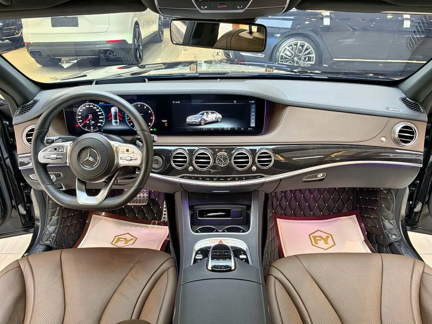 Mercedes-Benz S-Class 2018 — Photo 12/20