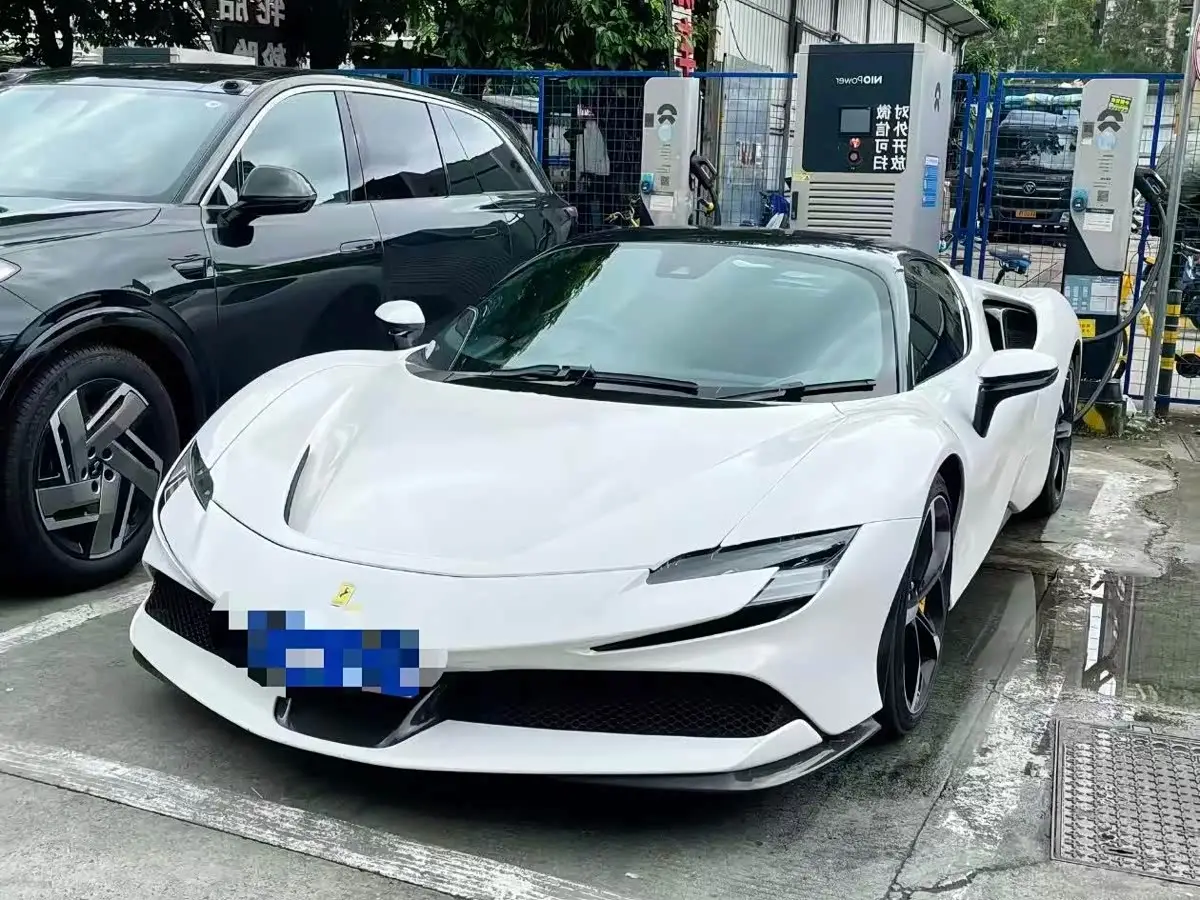 Ferrari SF90, 2023