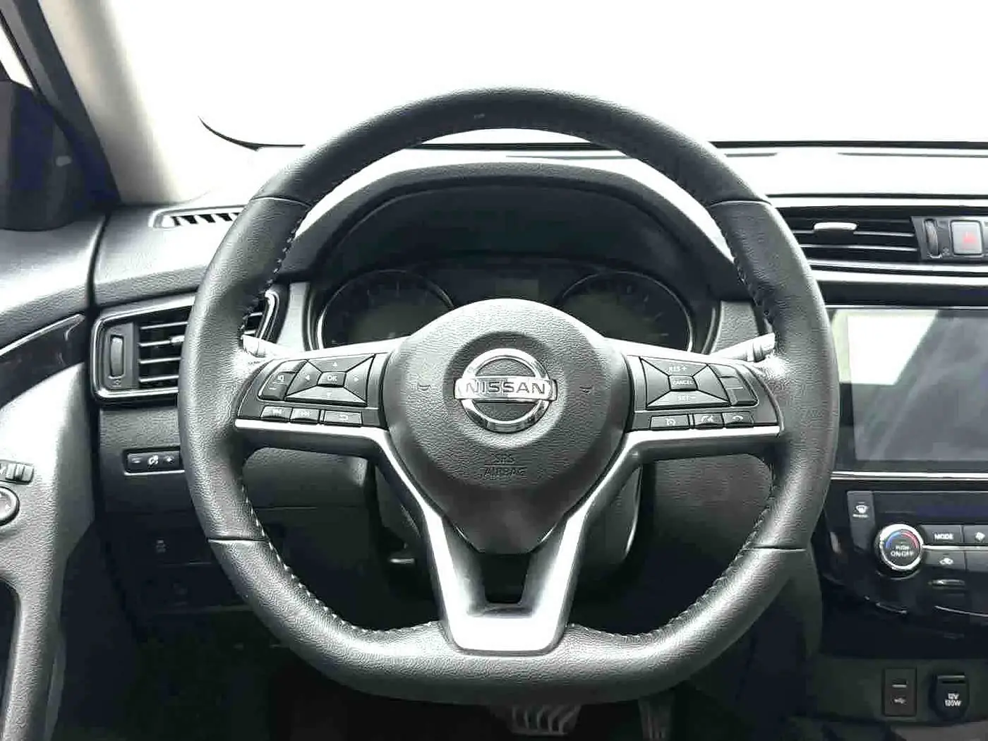 Nissan X-Trail 2022 — Фото 12/19