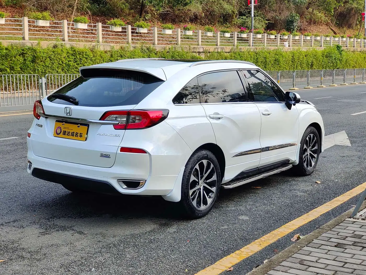 Honda Avancier 2017 — Фото 13/20
