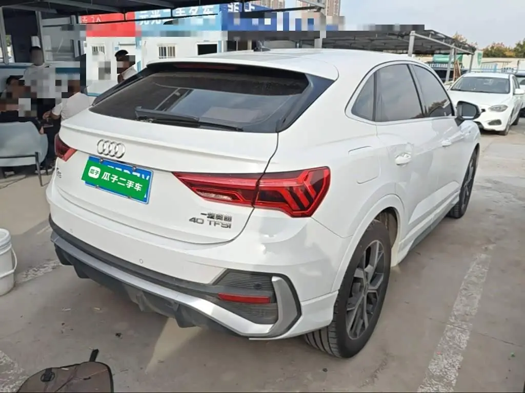 Audi Q3 Sportback 2021 — Фото 6/19