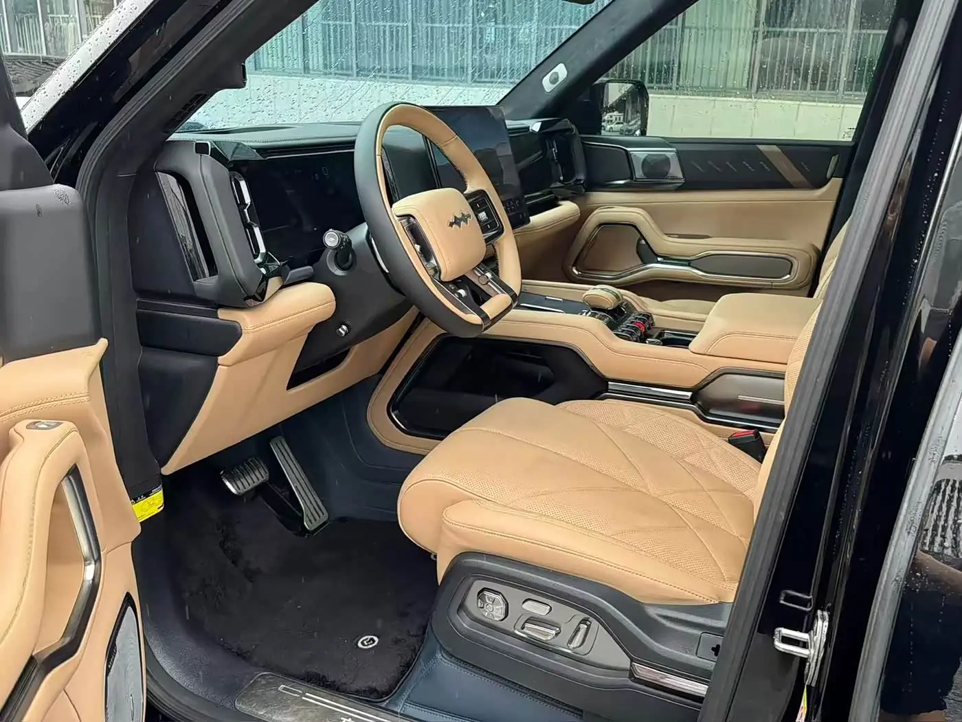 Fang Cheng Bao Leopard 8 2024 — Şəkil 4/9