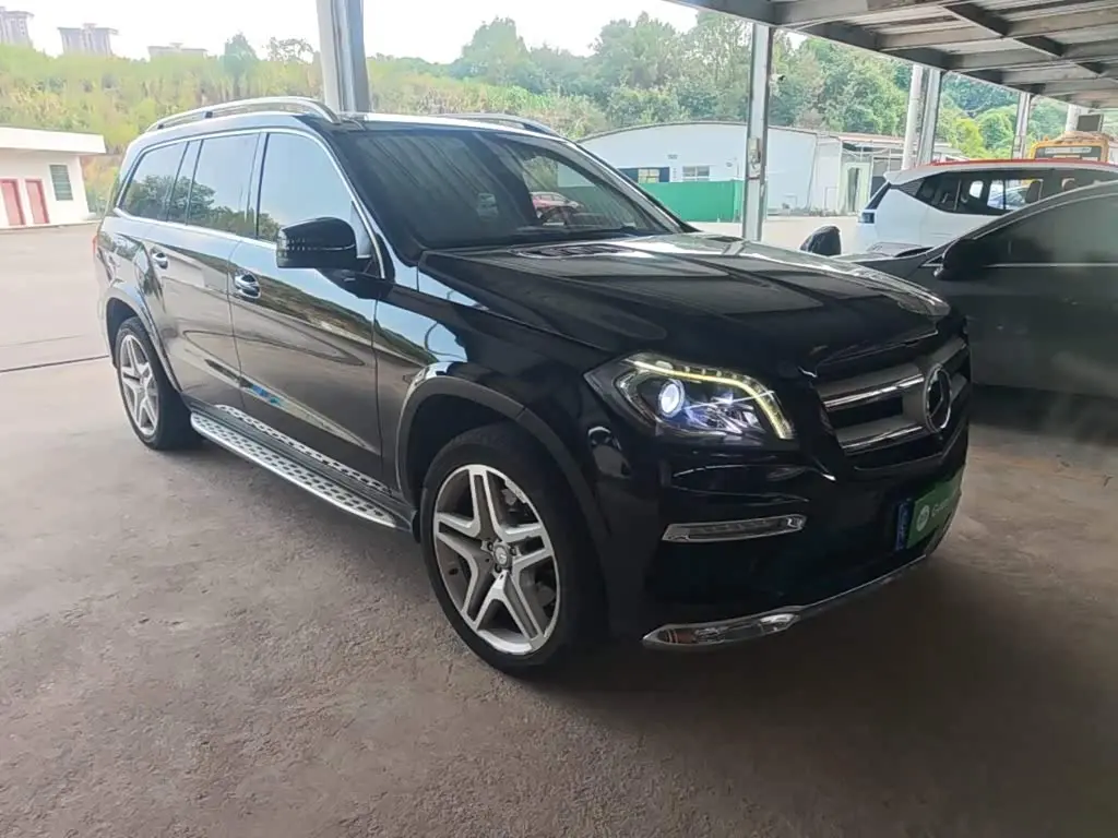 Mercedes-Benz GL-Class 2016 — Фото 3/19
