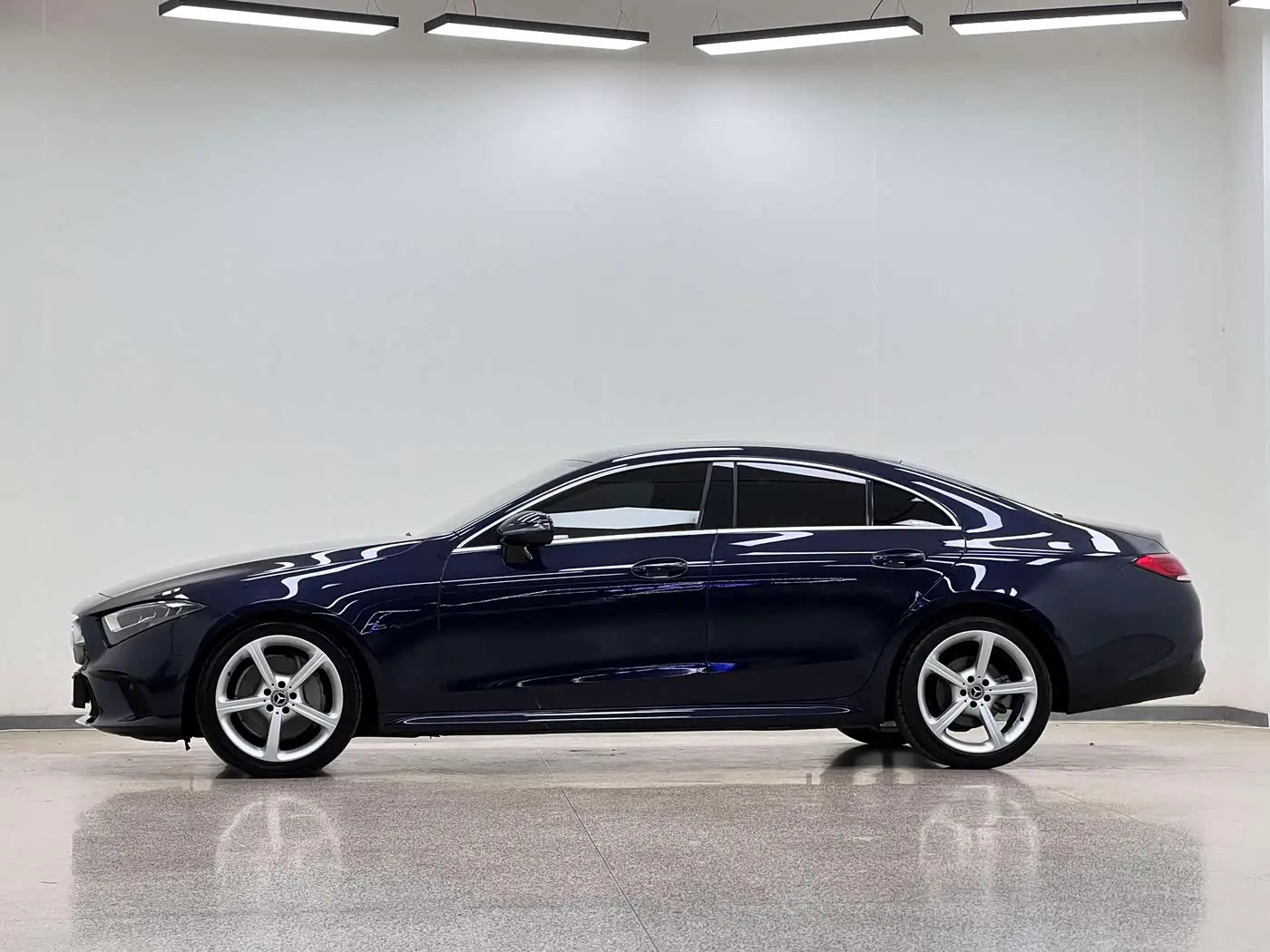 Mercedes-Benz CLS 2019 — Photo 4/20