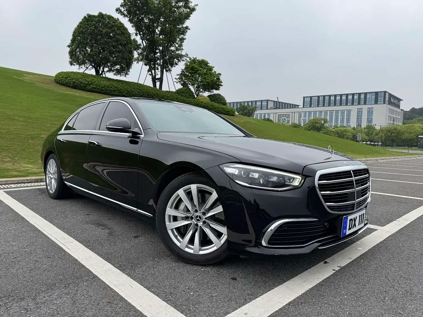 Mercedes-Benz S-Class 2022 — Фото 3/12