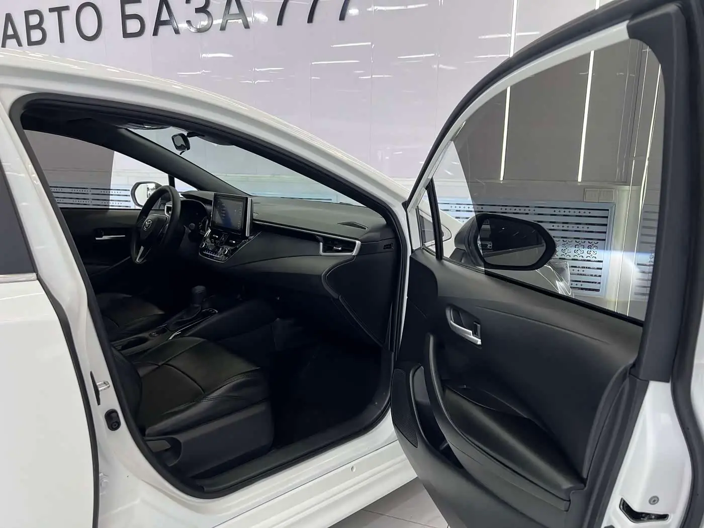 Toyota Levin 2024 — Şəkil 17/20