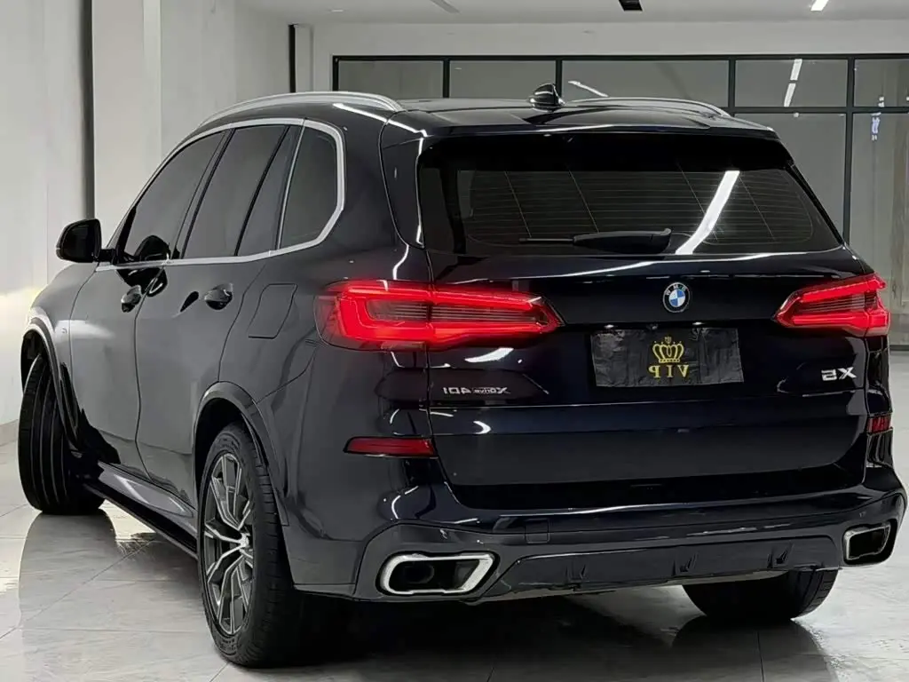 BMW X5 2019 — Фото 9/9