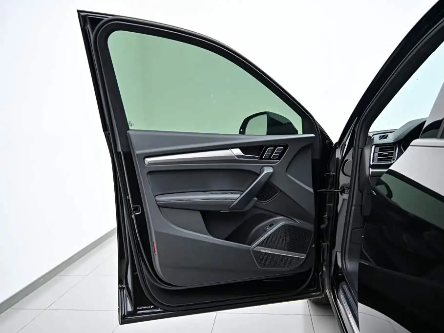 Audi Q5L 2026 — Şəkil 20/20