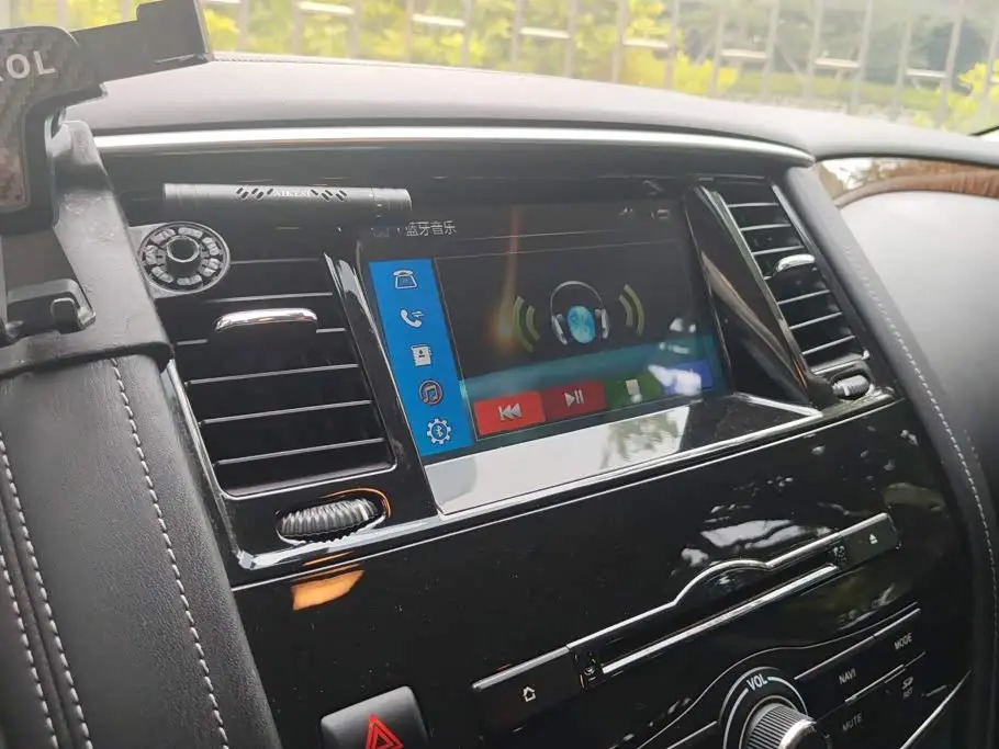 Nissan Patrol 2019 — Photo 13/16
