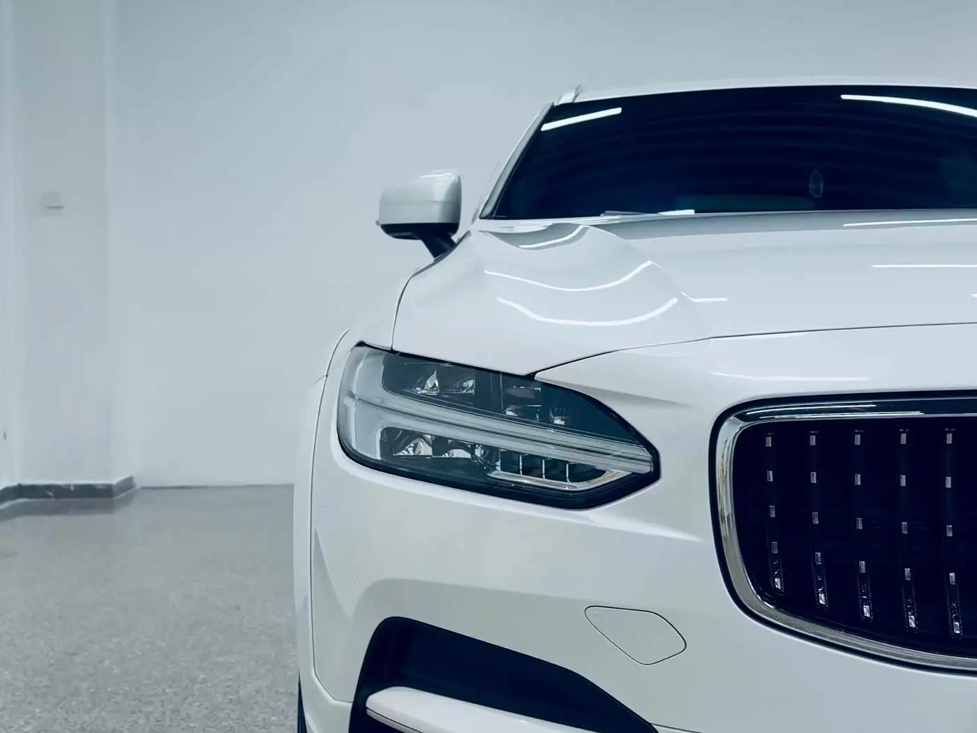 Volvo V90 2018 — Photo 16/20