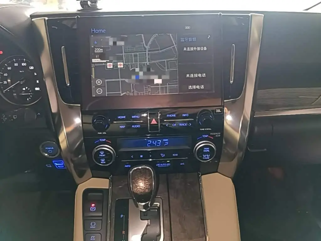Toyota Alphard 2022 — Фото 12/19