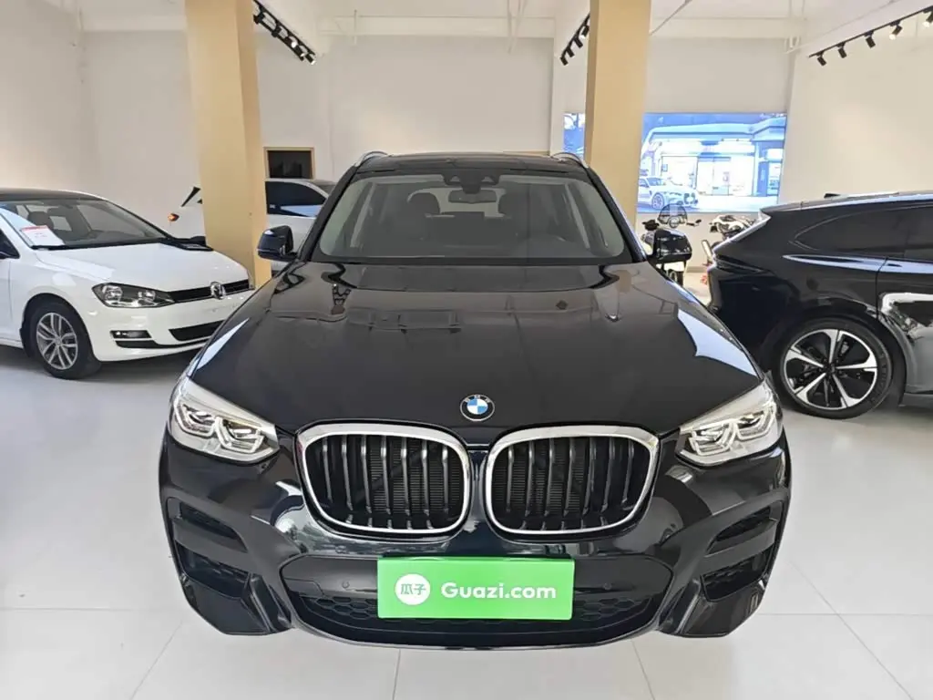 BMW X3 2020 — Фото 2/19