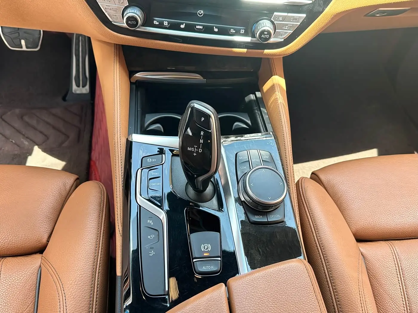 BMW 6 Series GT 2019 — Photo 13/19