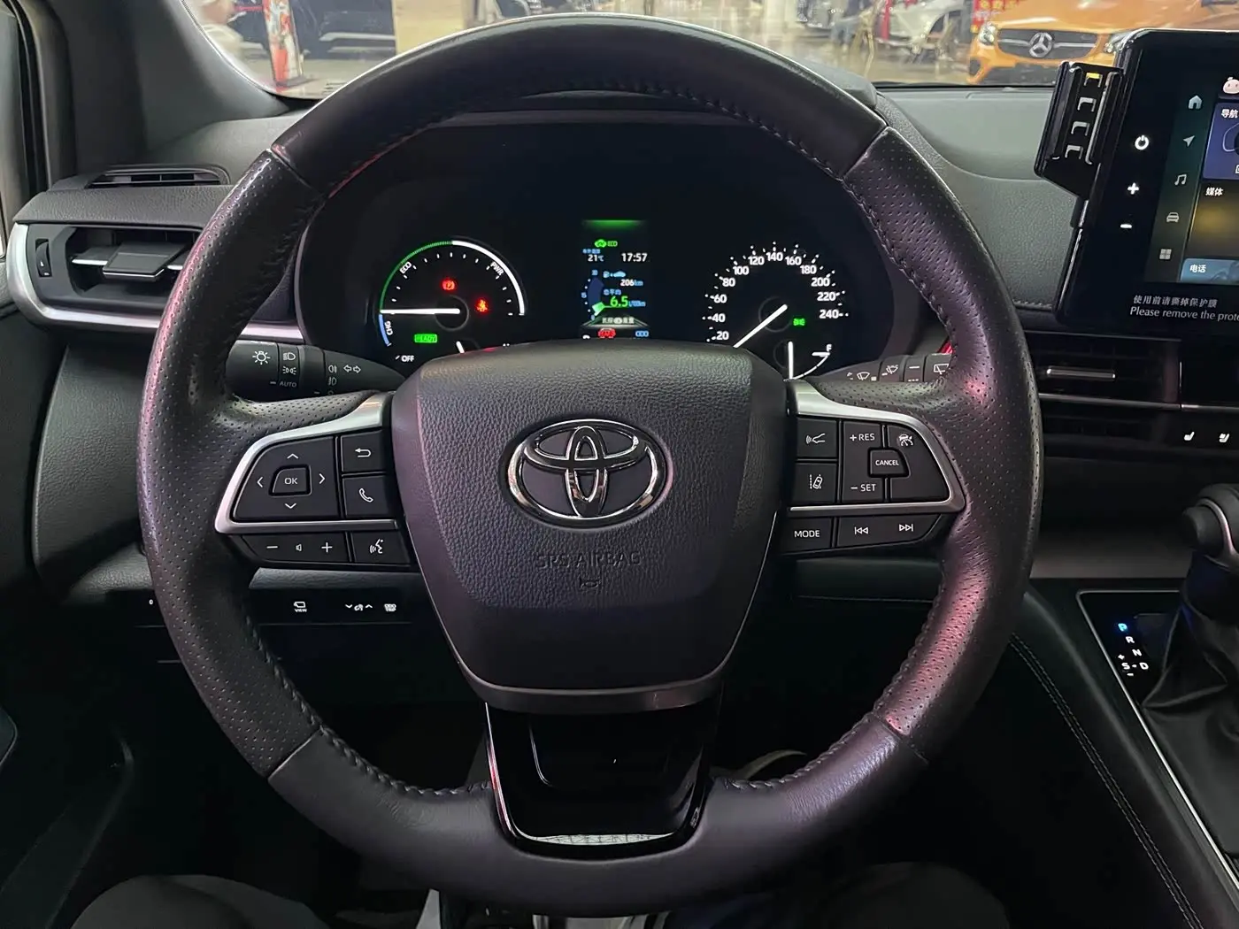 Toyota Sienna 2024 — Photo 19/19