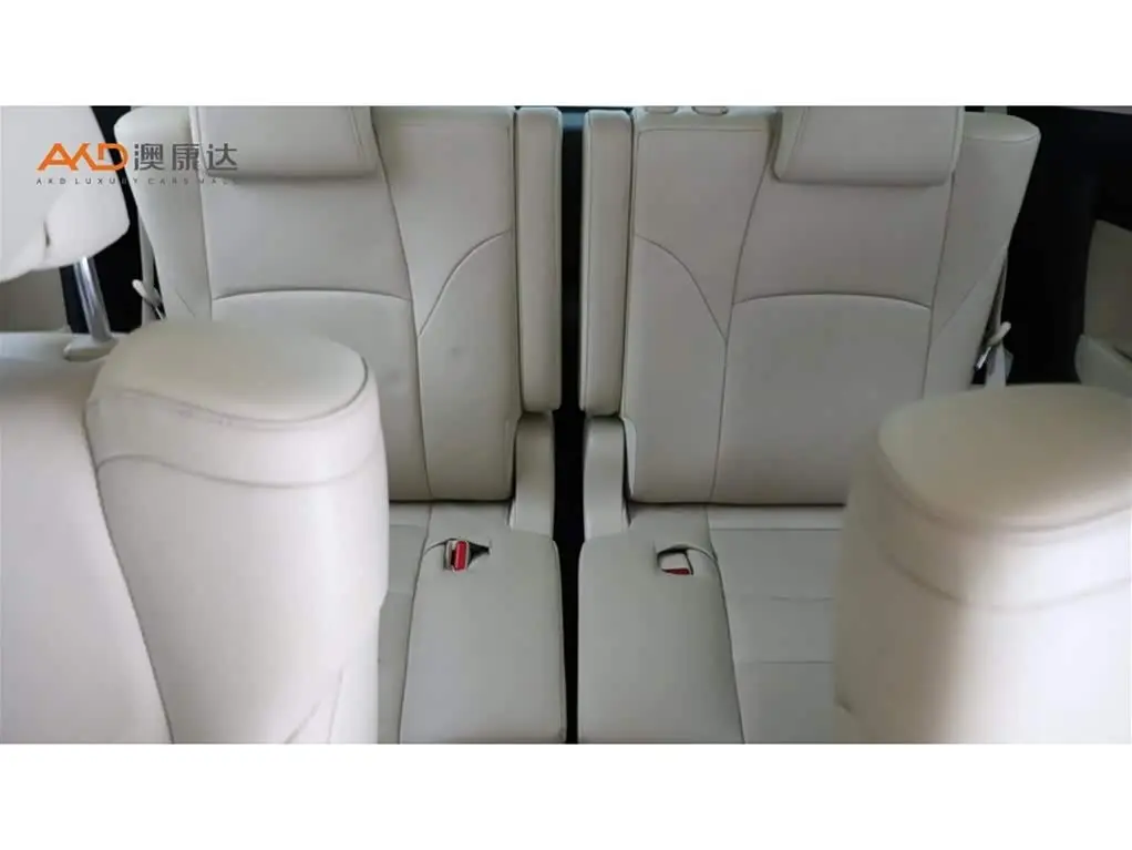 Toyota Alphard 2015 — Photo 9/11