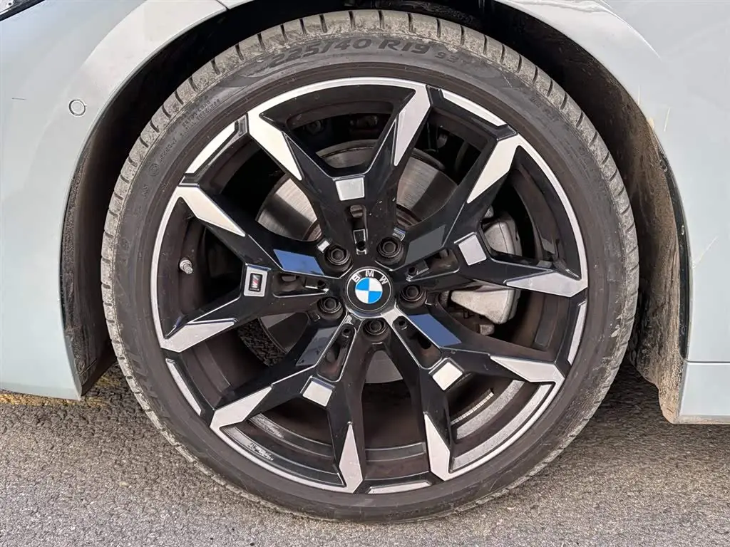BMW 4 Series 2025 — Фото 18/18