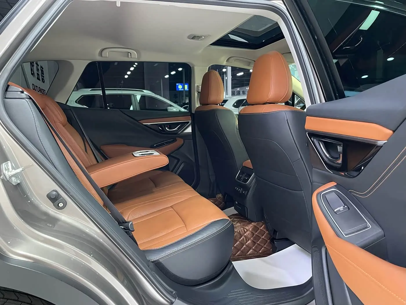 Subaru Outback 2021 — Photo 17/20