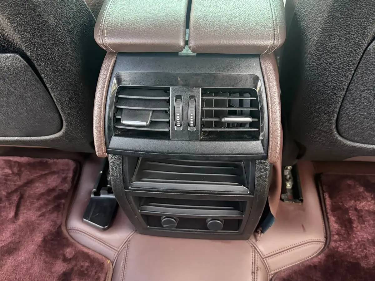 BMW X5 2018 — Фото 16/20