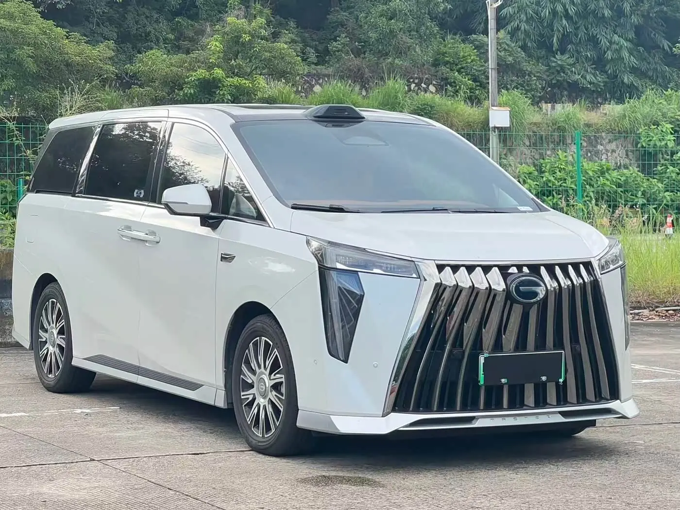 GAC Trumpchi Trumpchi Xiangwang M8 2026 — ფოტო 3/17