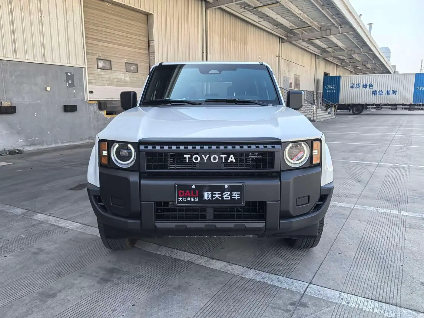 Toyota Prado 2024 — Şəkil 2/13