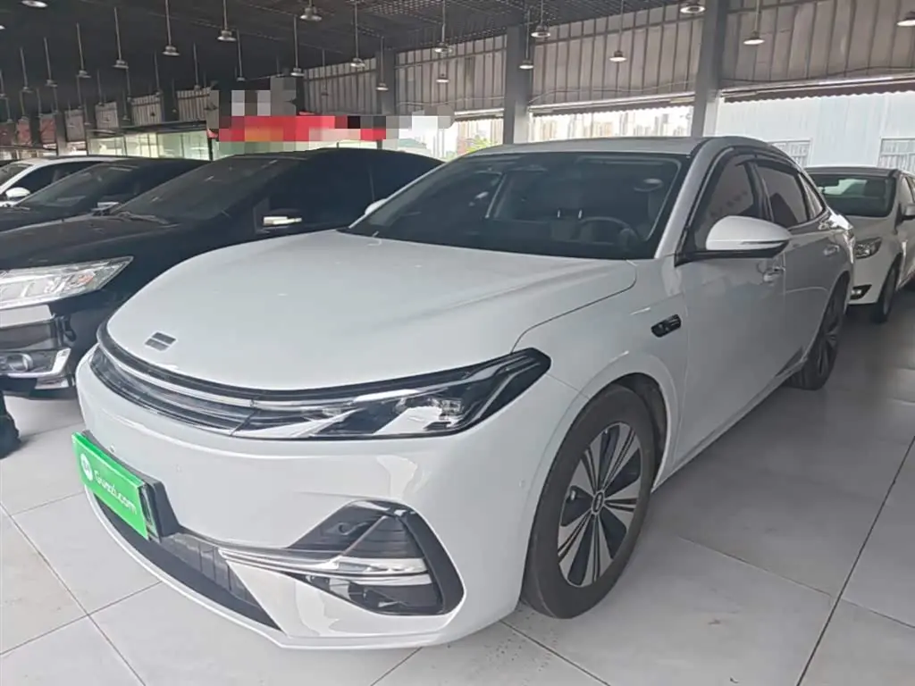 Geely Galaxy Galaxy A7 2025 — Photo 2/20