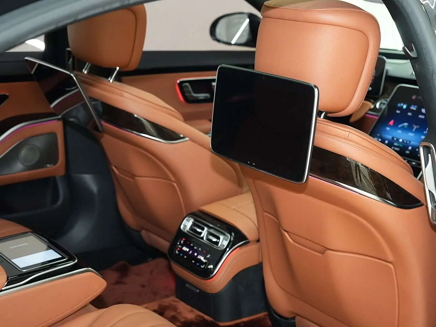 Mercedes-Benz S-Class 2021 — Photo 11/19