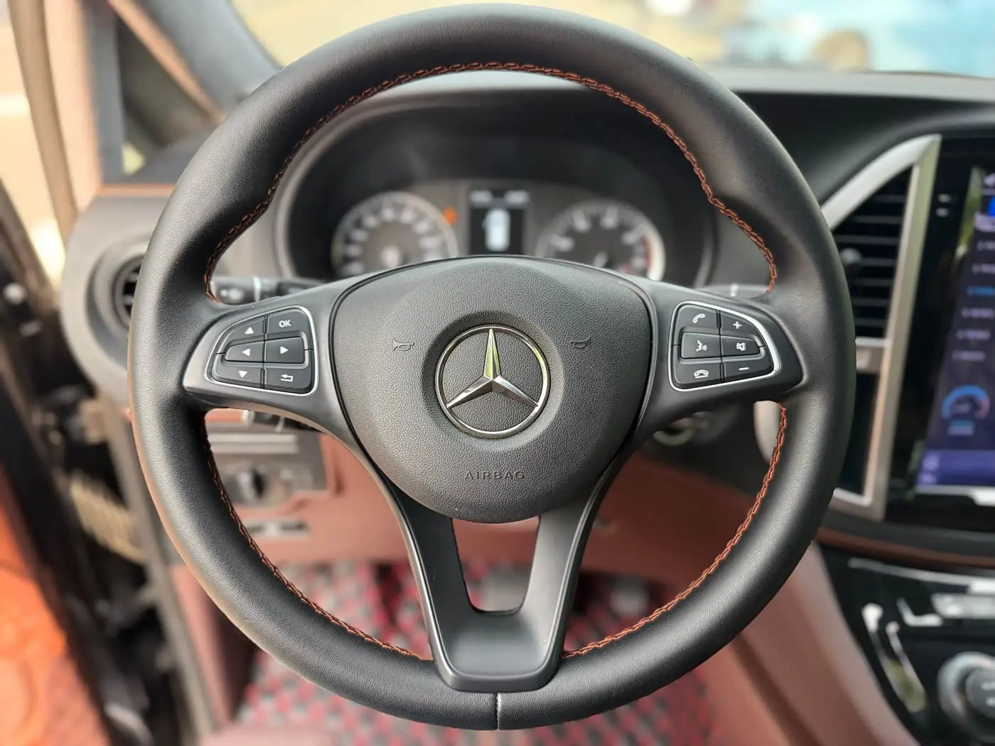 Mercedes-Benz Vito 2018 — Şəkil 11/20