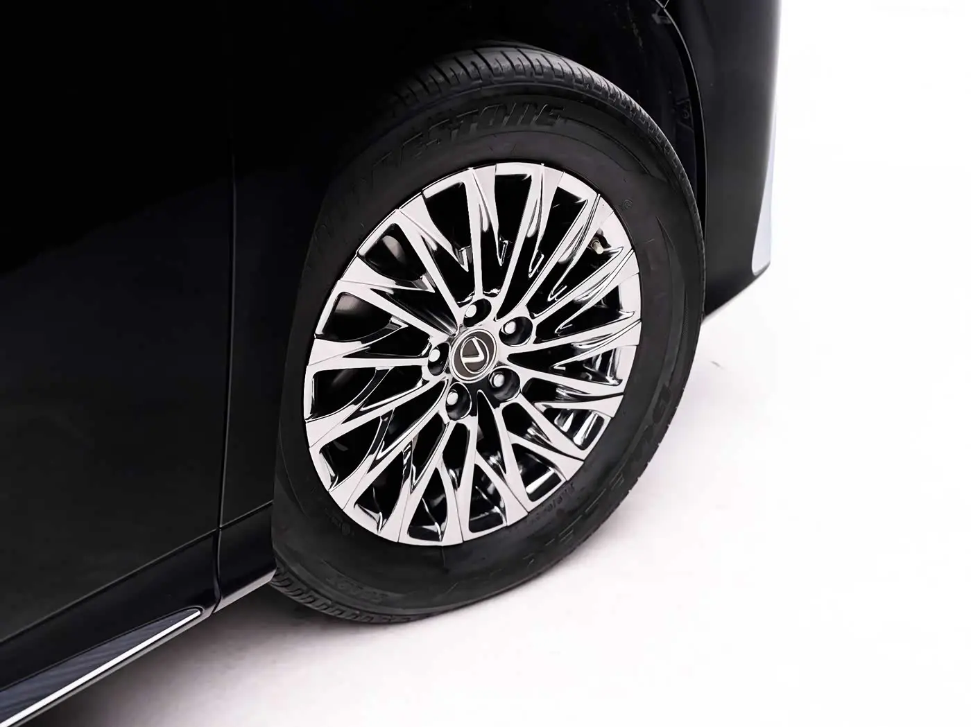 Lexus LM 2021 — Фото 2/20