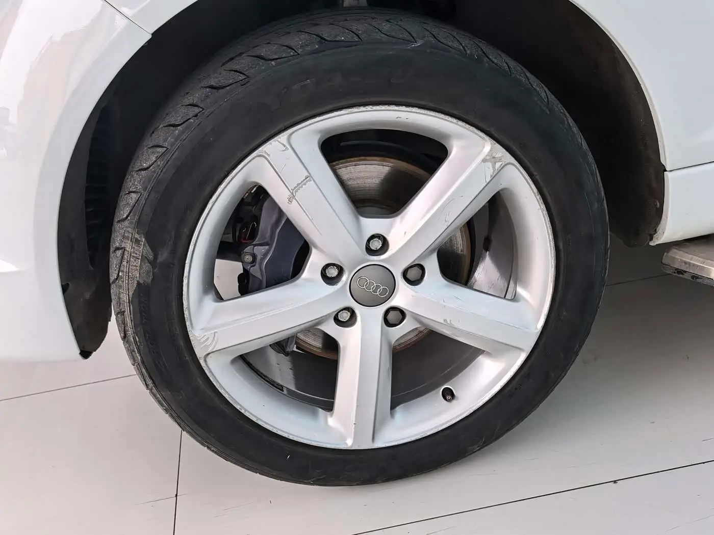Audi Q7 2015 — Photo 5/19