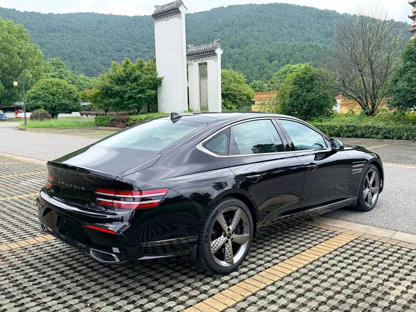 Genesis G80 2024 — Photo 20/20
