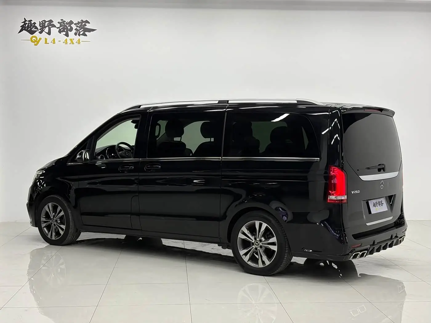 Mercedes-Benz V-Class 2020 — Şəkil 18/20