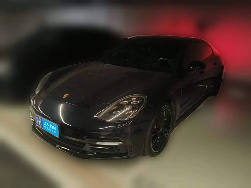 Porsche Panamera, 2018