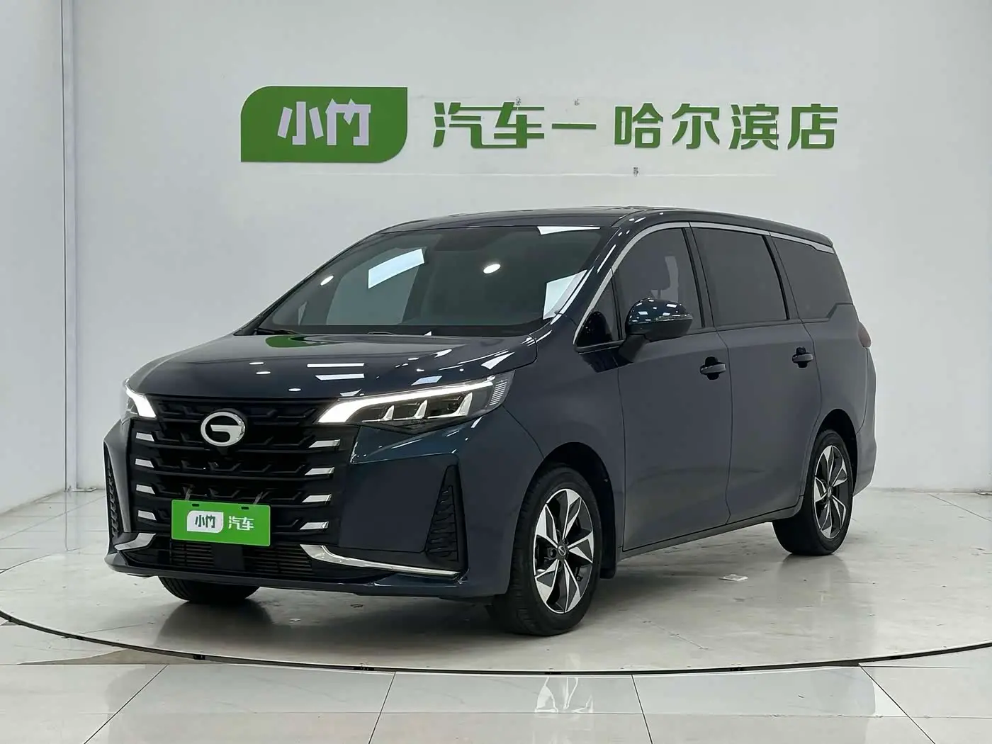 GAC Trumpchi Trumpchi M6 2022 — Фото 1/18