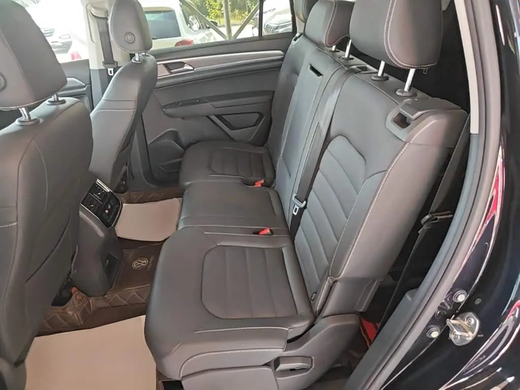 Volkswagen Teramont 2019 — Фото 17/20