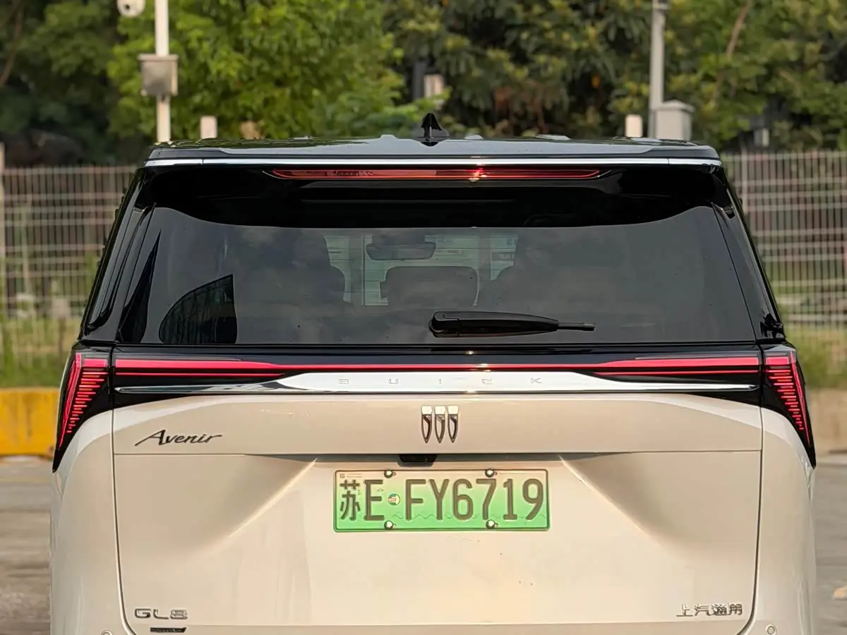 Buick GL8 New Energy 2024 — Şəkil 7/20