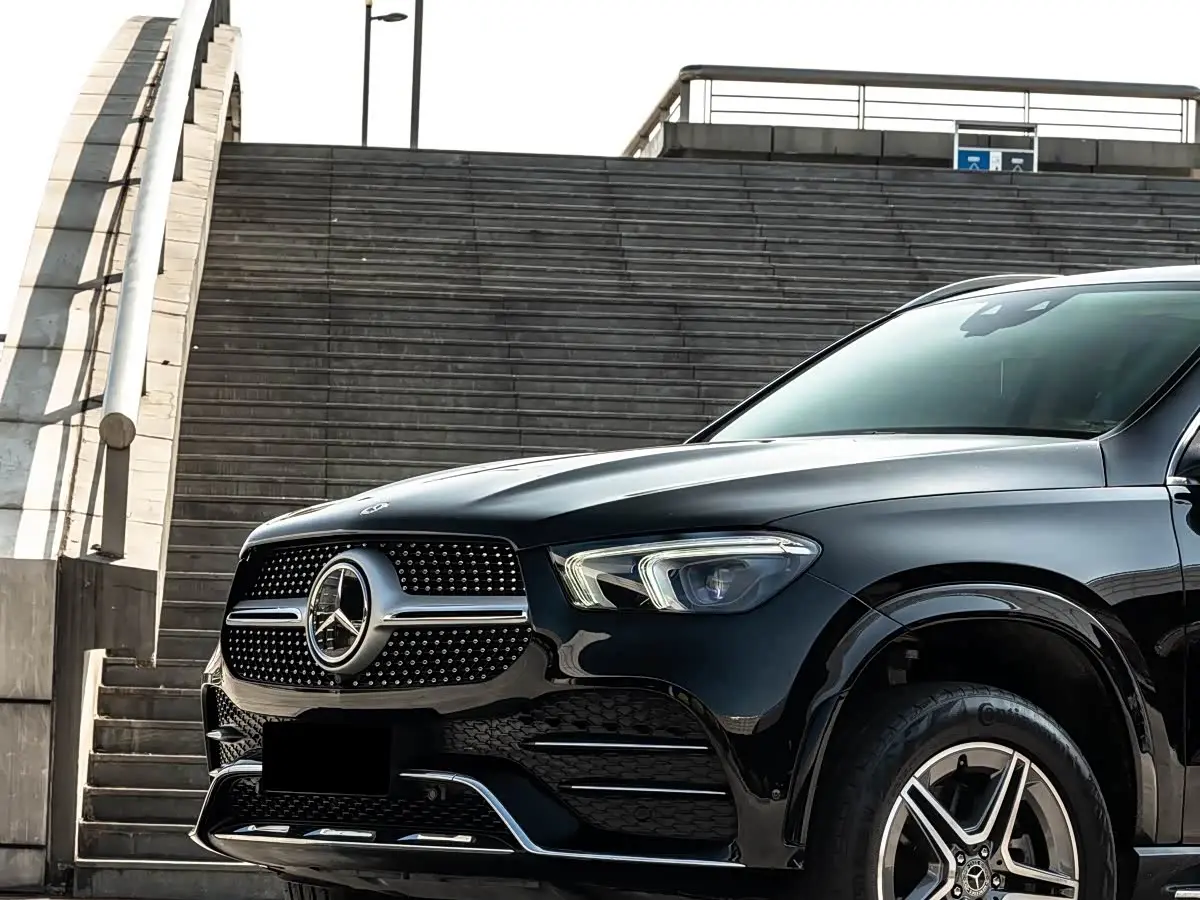 Mercedes-Benz GLE 2022 — Photo 14/20