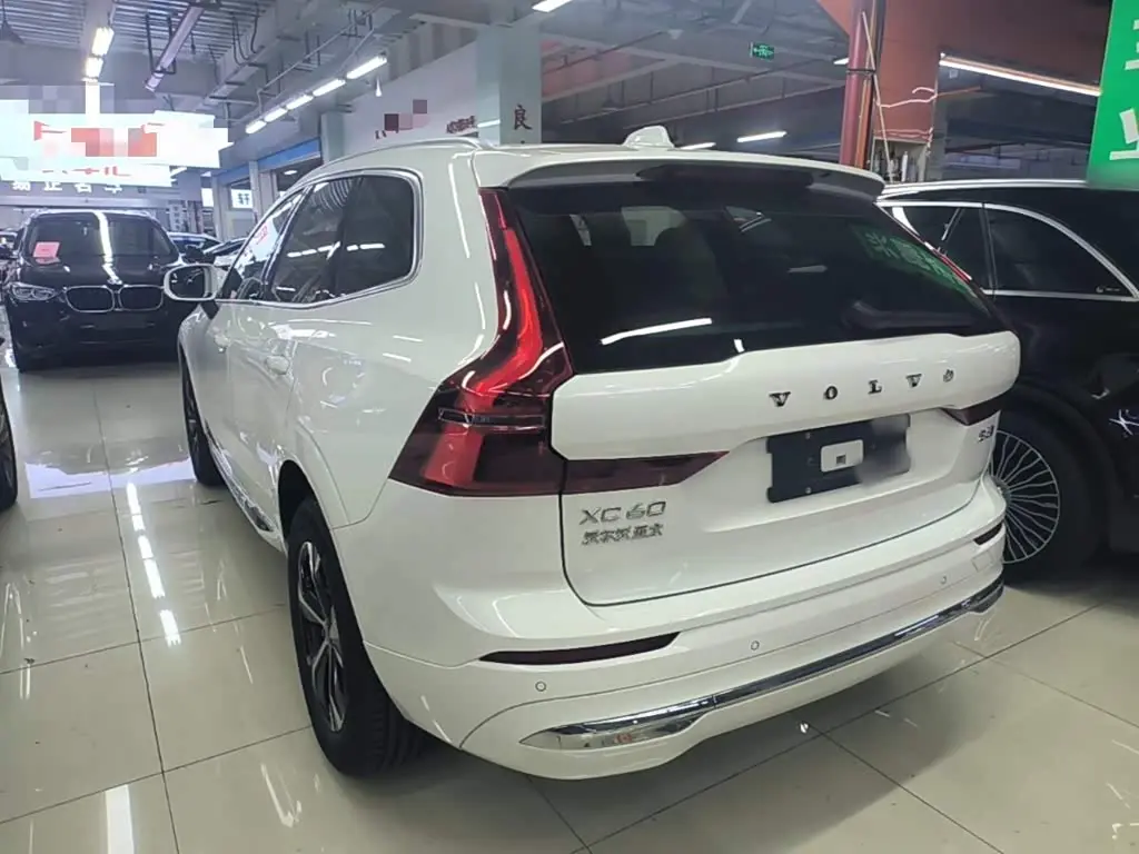 Volvo XC60 2026 — Photo 5/20