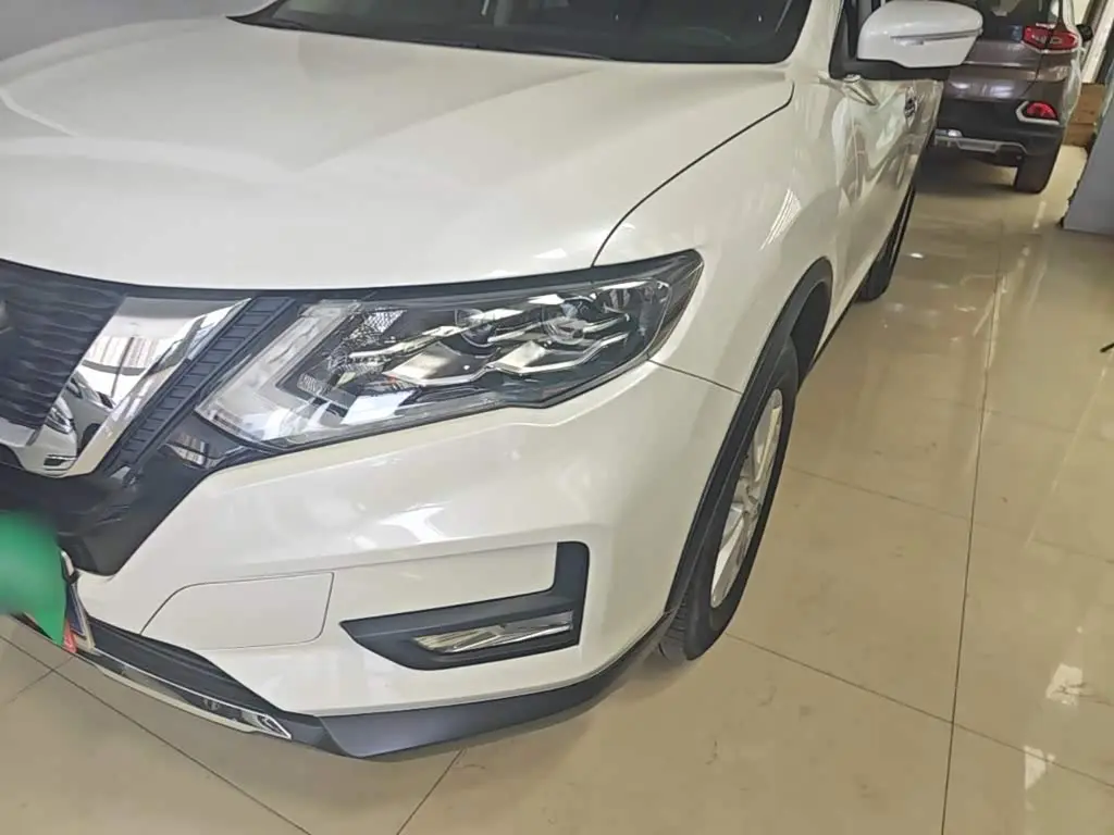 Nissan X-Trail 2023 — Şəkil 15/20