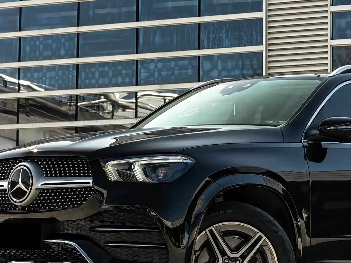 Mercedes-Benz GLE 2022 — Photo 12/20