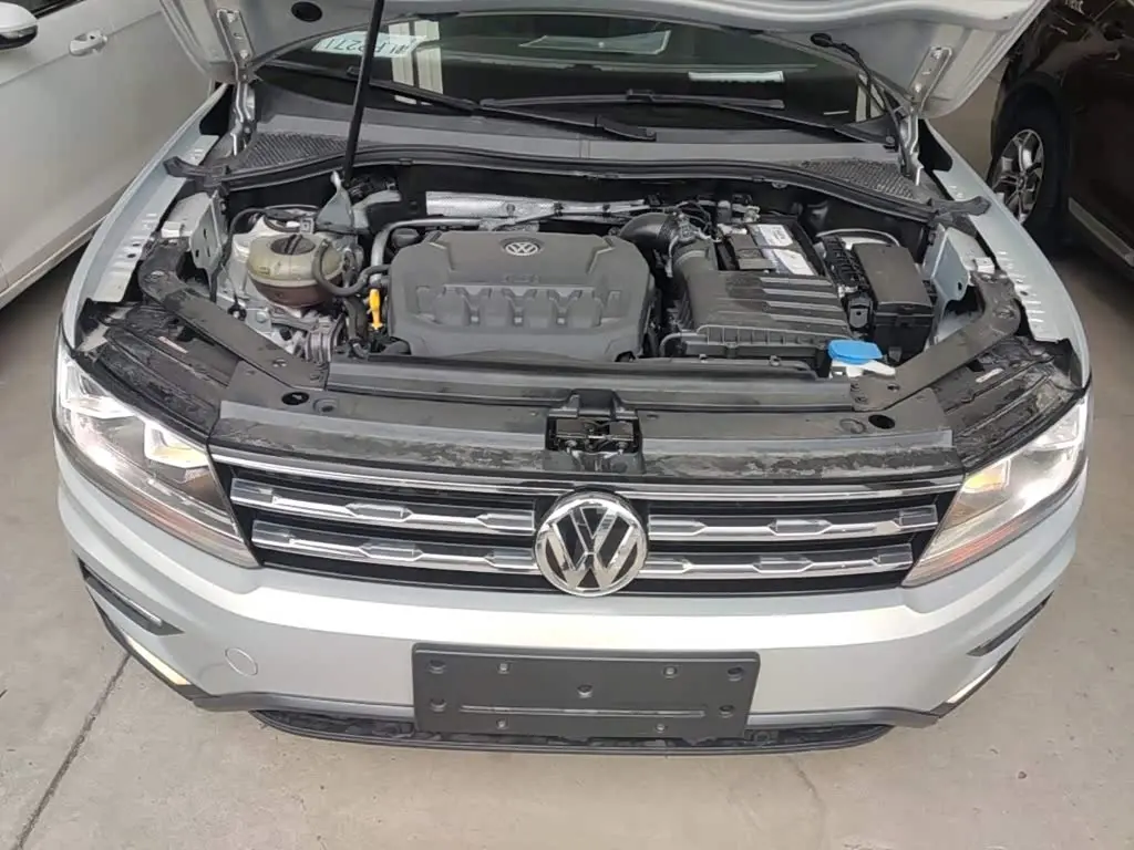 Volkswagen Tiguan L 2020 — Фото 19/19