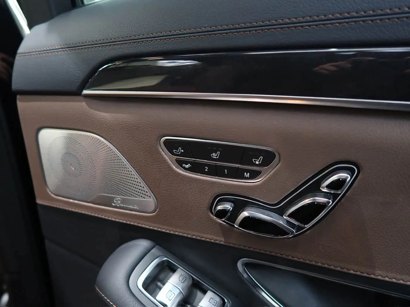 Mercedes-Benz S-Class 2020 — Фото 16/20