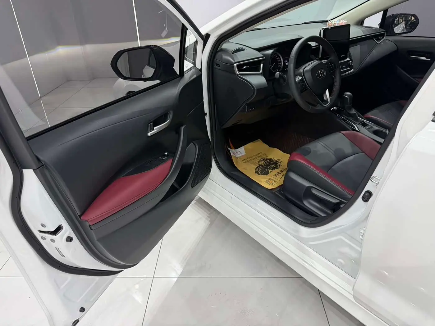 Toyota Corolla 2022 — Photo 7/20