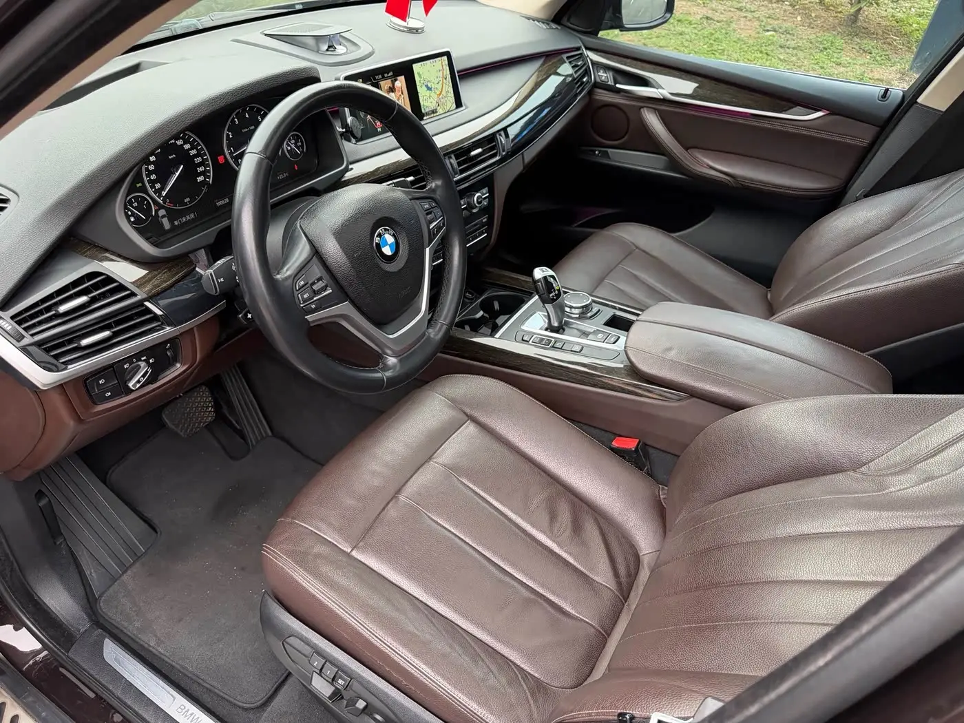 BMW X5 2015 — Photo 4/15