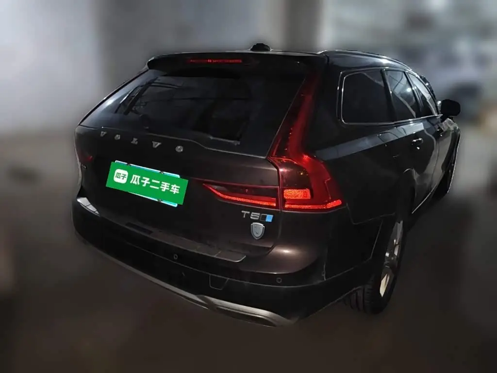 Volvo V90 2018 — Фото 6/20