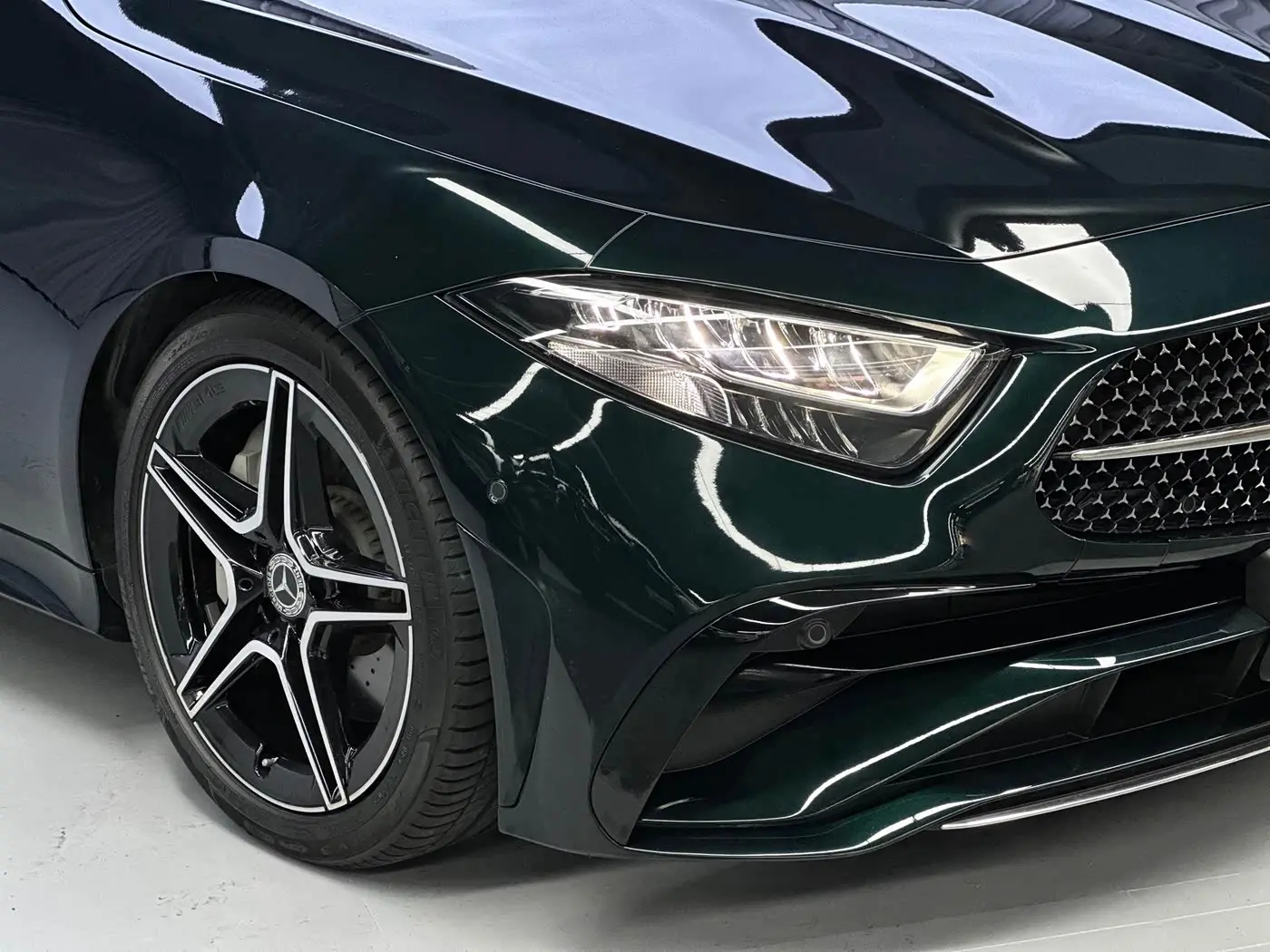 Mercedes-Benz CLS 2024 — Şəkil 19/20
