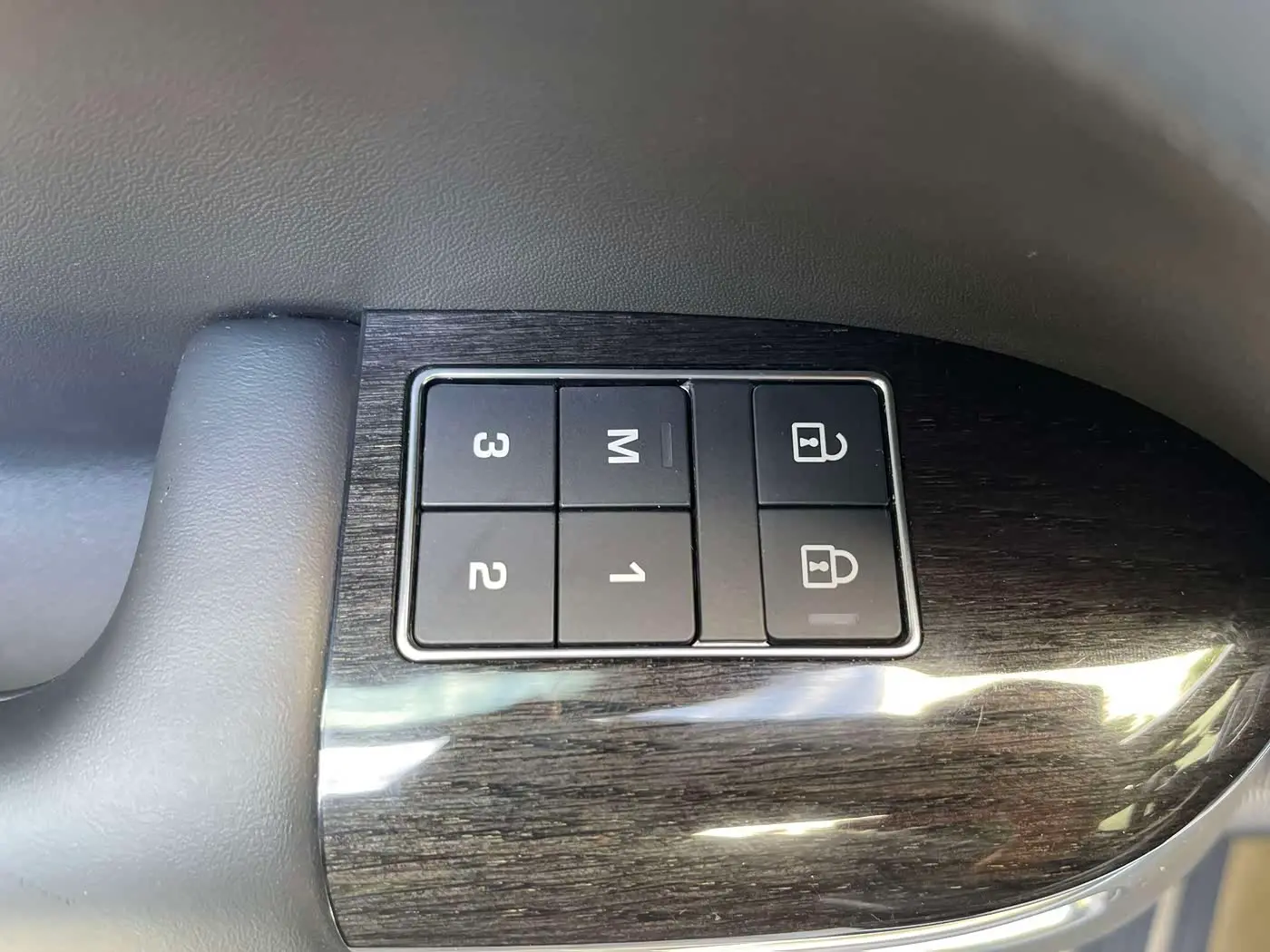 Land Rover Range Rover Sport 2021 — Photo 10/20